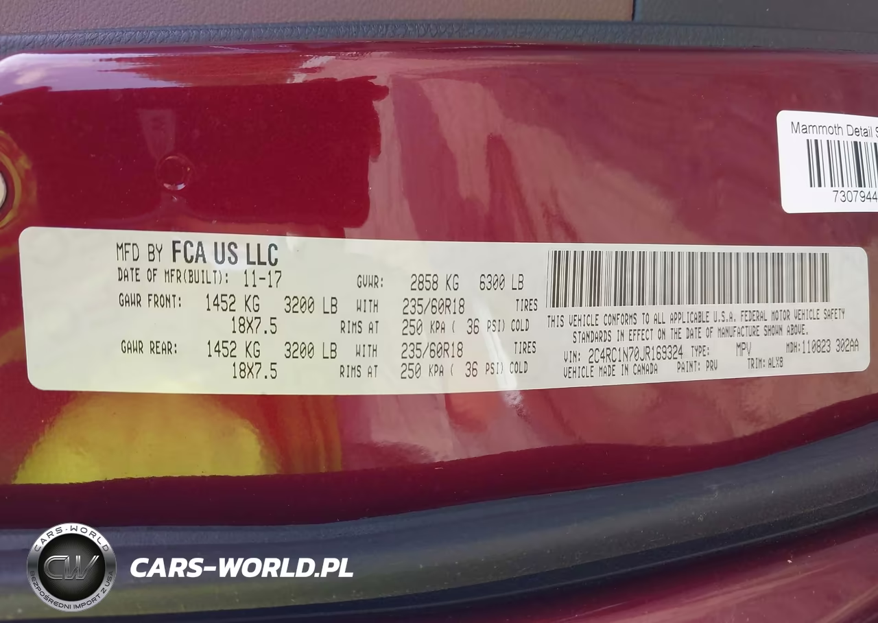 2018 Chrysler Pacifica Hybrid Limited VIN:2C4RC1N70JR169324 - 9