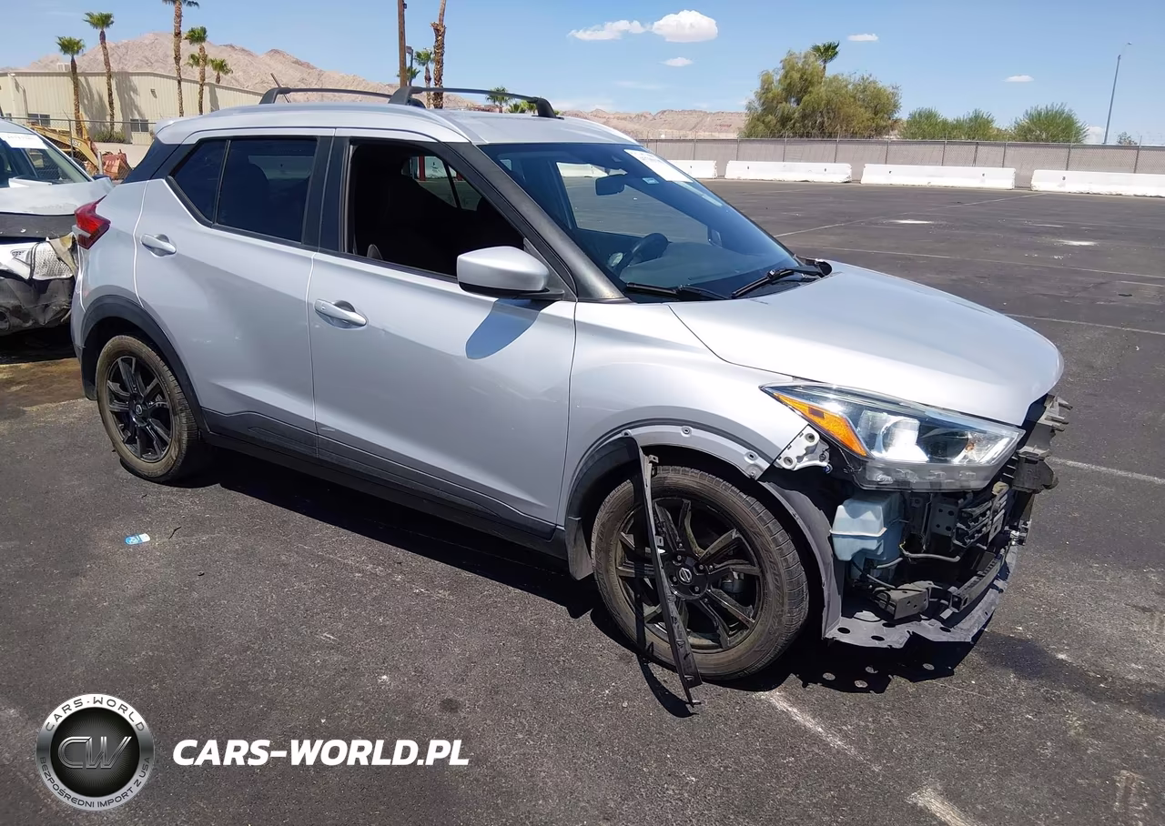 2020 Nissan Kicks Sv Xtronic Cvt