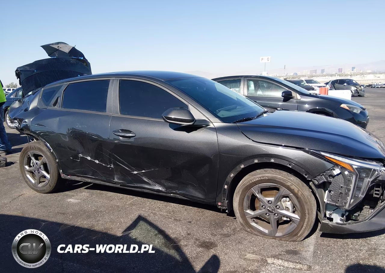 2025 Kia K4 Lxs VIN:3KPFT4DE0SE252906 - 12
