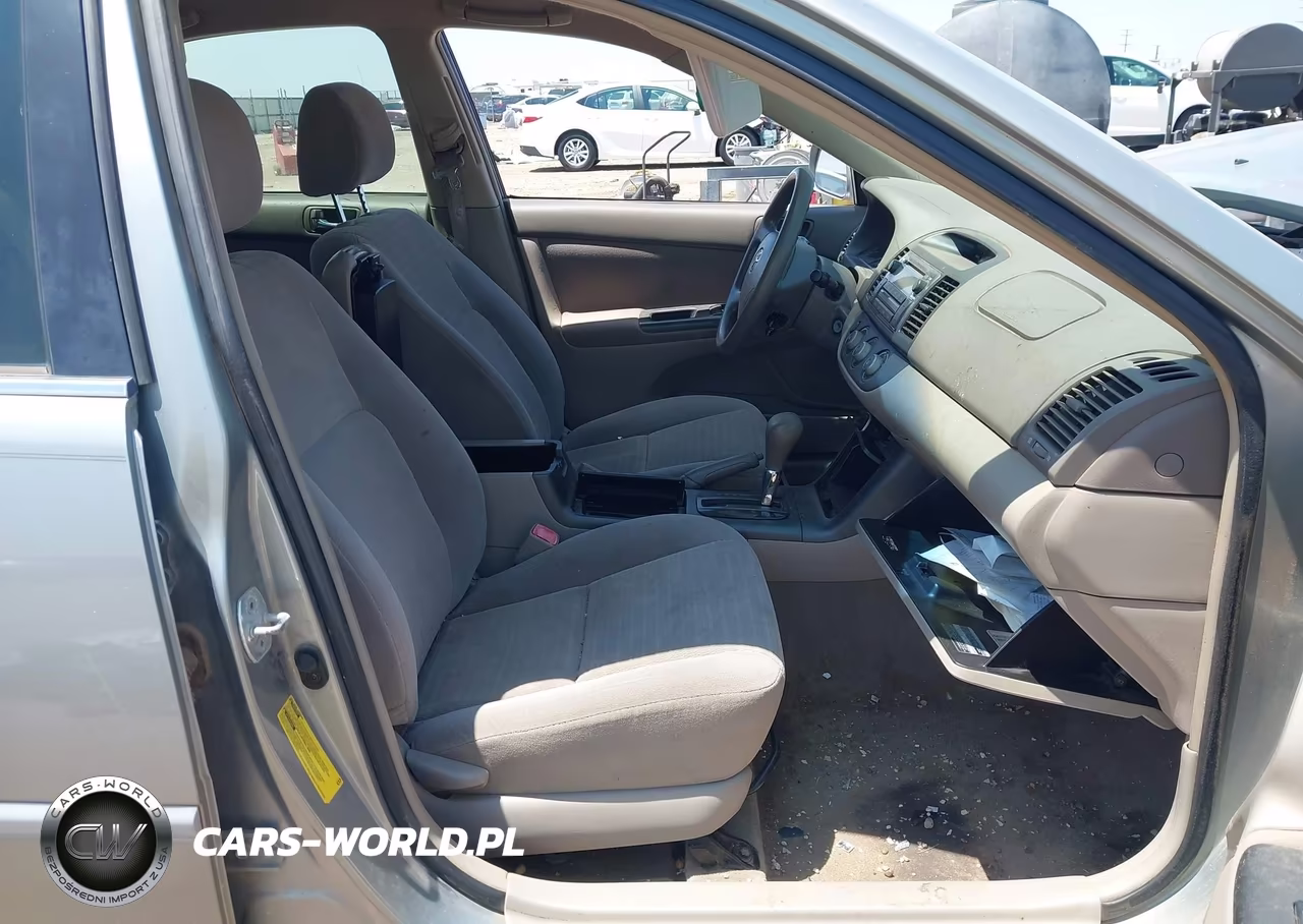 2005 Toyota Camry Le VIN:4T1BE30K25U504168 - 5