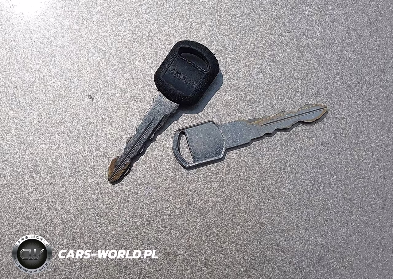 1998 Oldsmobile Bravada VIN:1GHDT13W4W2723887 - 11