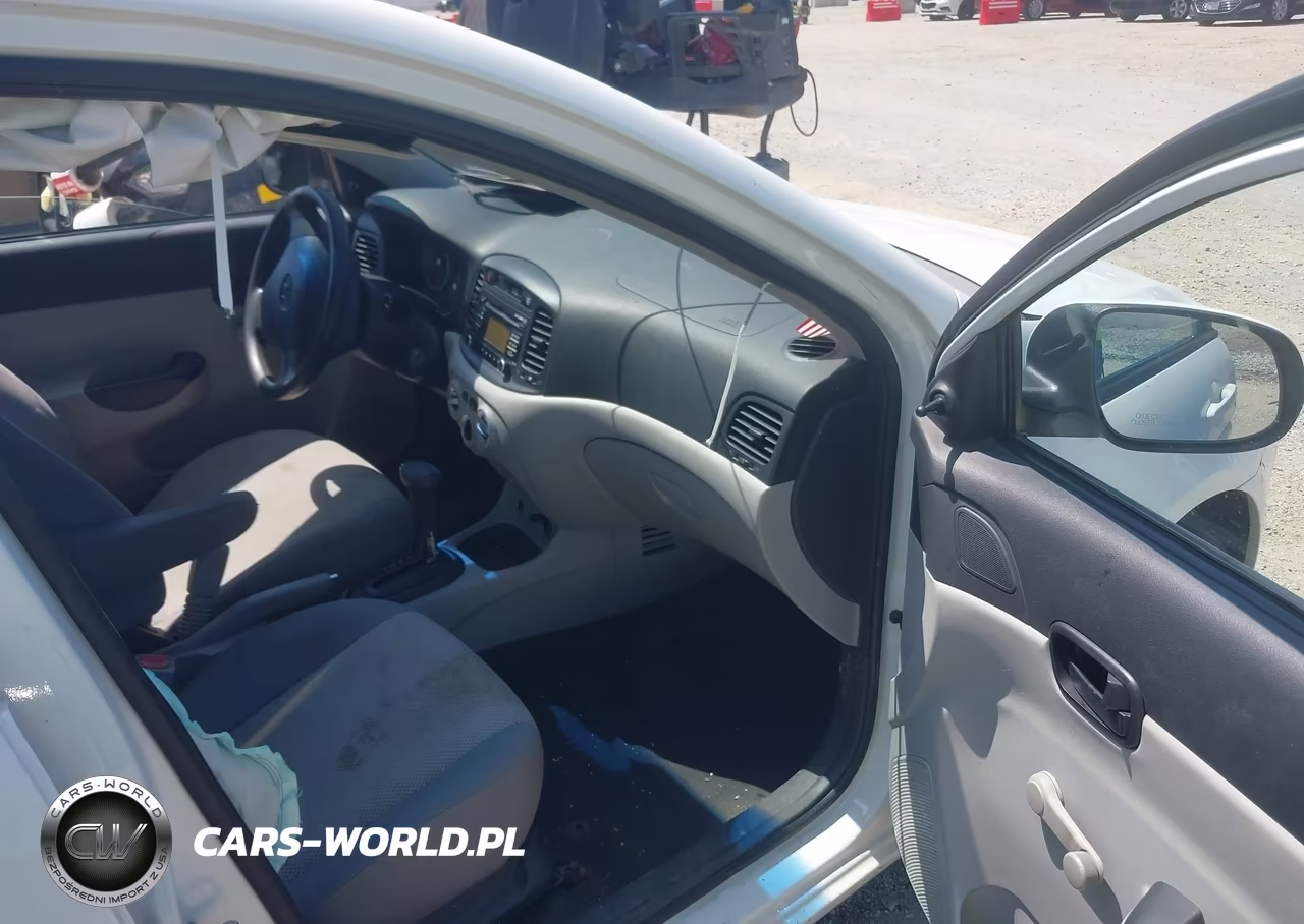 2010 Hyundai Accent Gls VIN:KMHCN4AC4AU423054 - 5