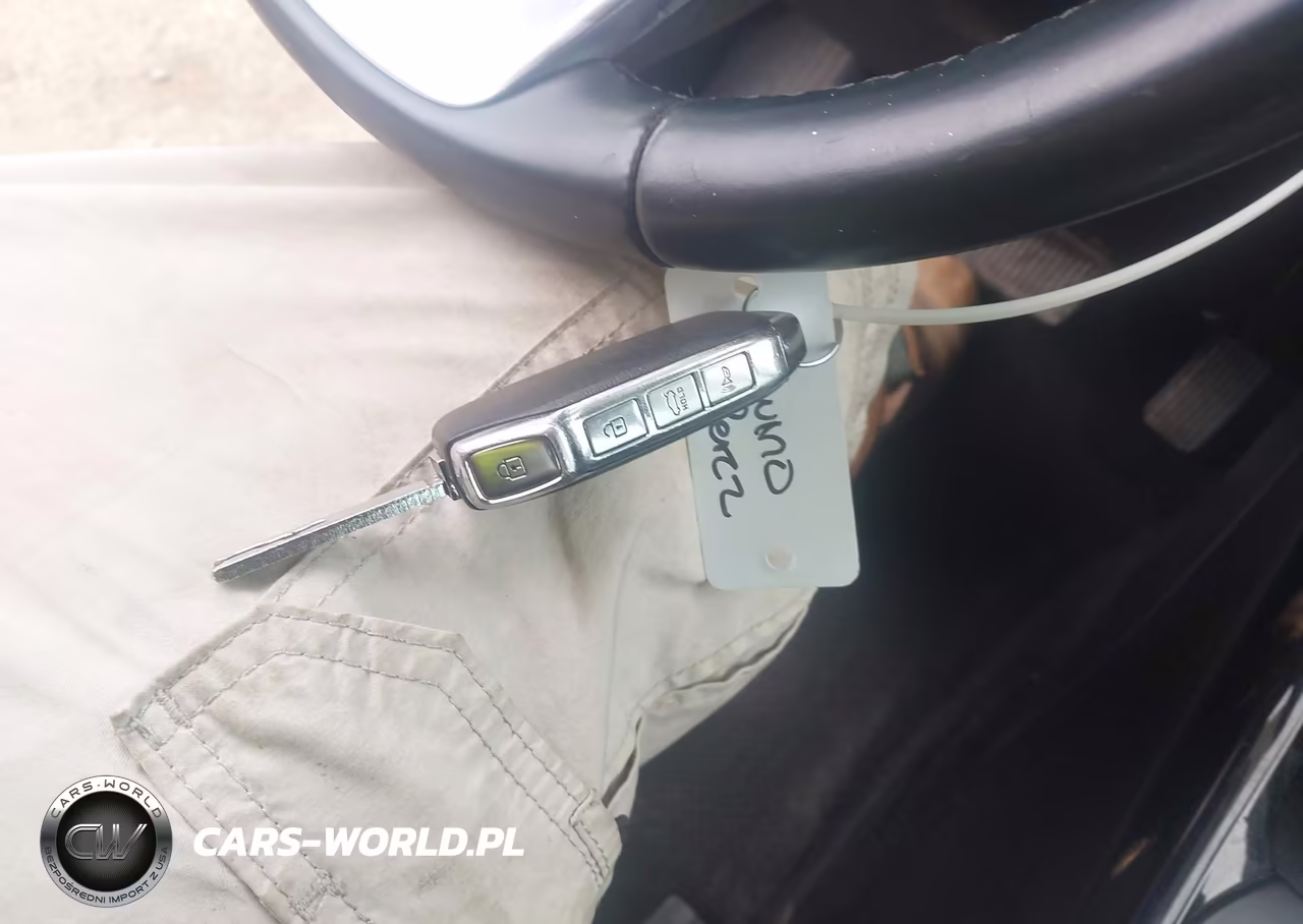 2019 Kia Forte S VIN:3KPF34AD0KE067444 - 11