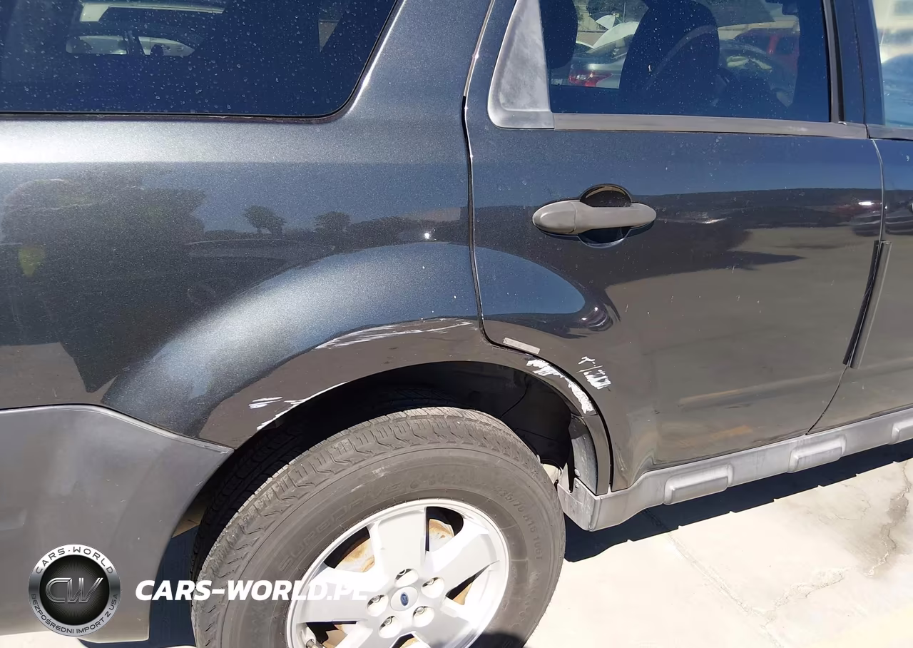 2008 Ford Escape Xlt VIN:1FMCU03Z68KE39890 - 12