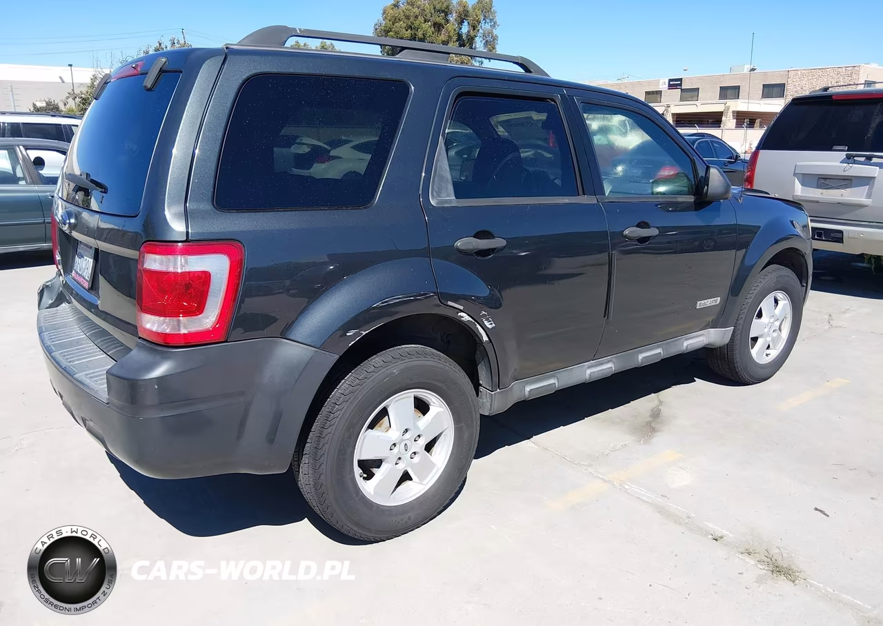 2008 Ford Escape Xlt VIN:1FMCU03Z68KE39890 - 4