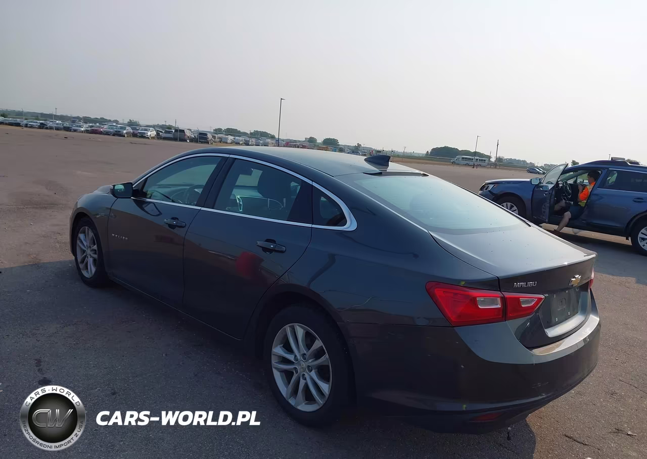 2017 Chevrolet Malibu 1Lt VIN:1G1ZE5ST8HF112169 - 3