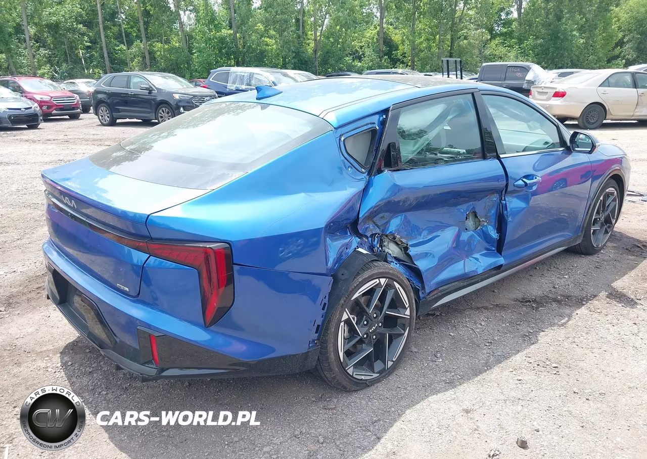 2026 Kia K4 Gt-Line VIN:3KPFW4DE4TE272469 - 4