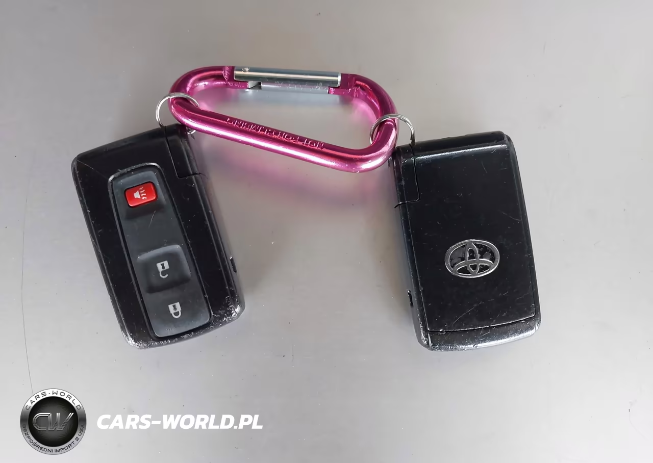 2007 Toyota Prius VIN:JTDKB20U073211953 - 11