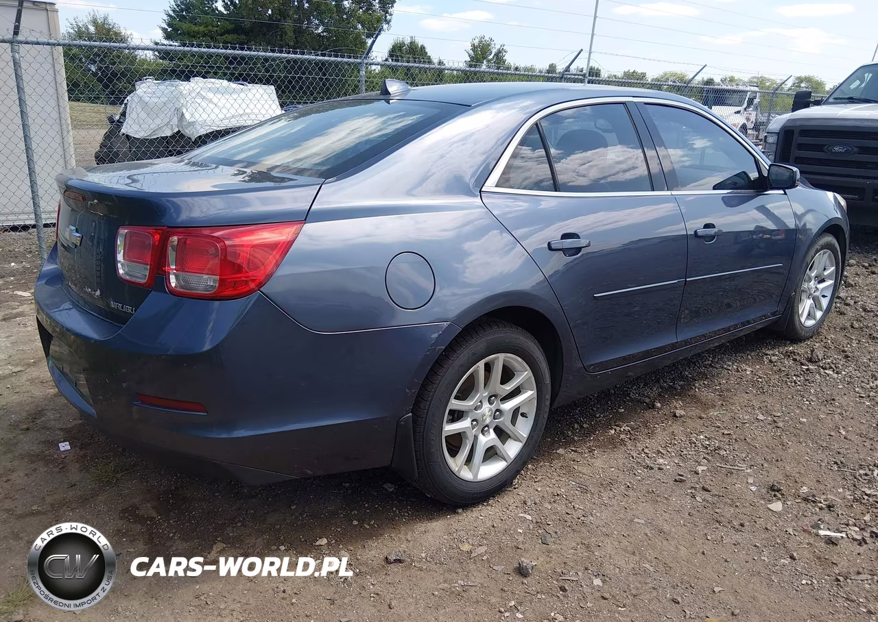 2013 Chevrolet Malibu 1Lt VIN:1G11C5SA3DF343881 - 4