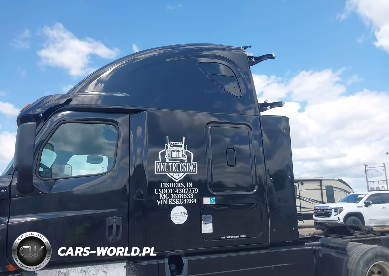 2019 Freightliner New Cascadia 126 VIN:3AKJHHDR5KSKG4264 - 11