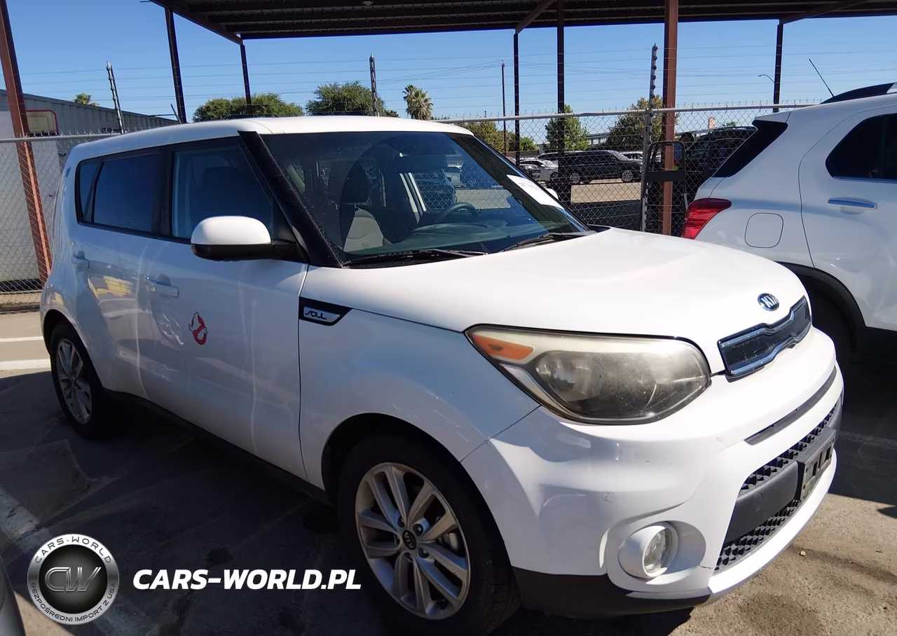 2018 Kia Soul + VIN:KNDJP3A52J7894927 - 13