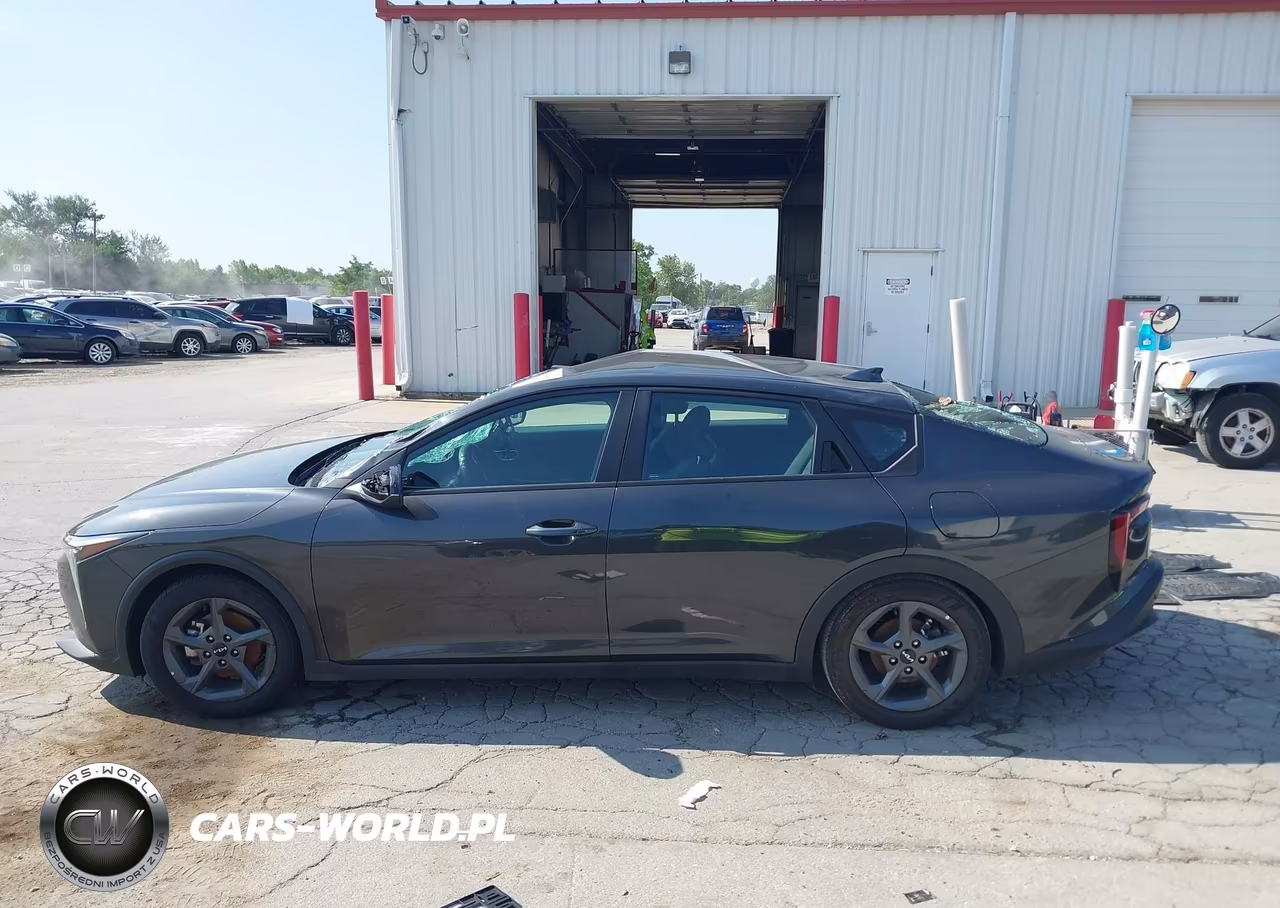 2025 Kia K4 Lxs VIN:3KPFT4DE1SE002171 - 15