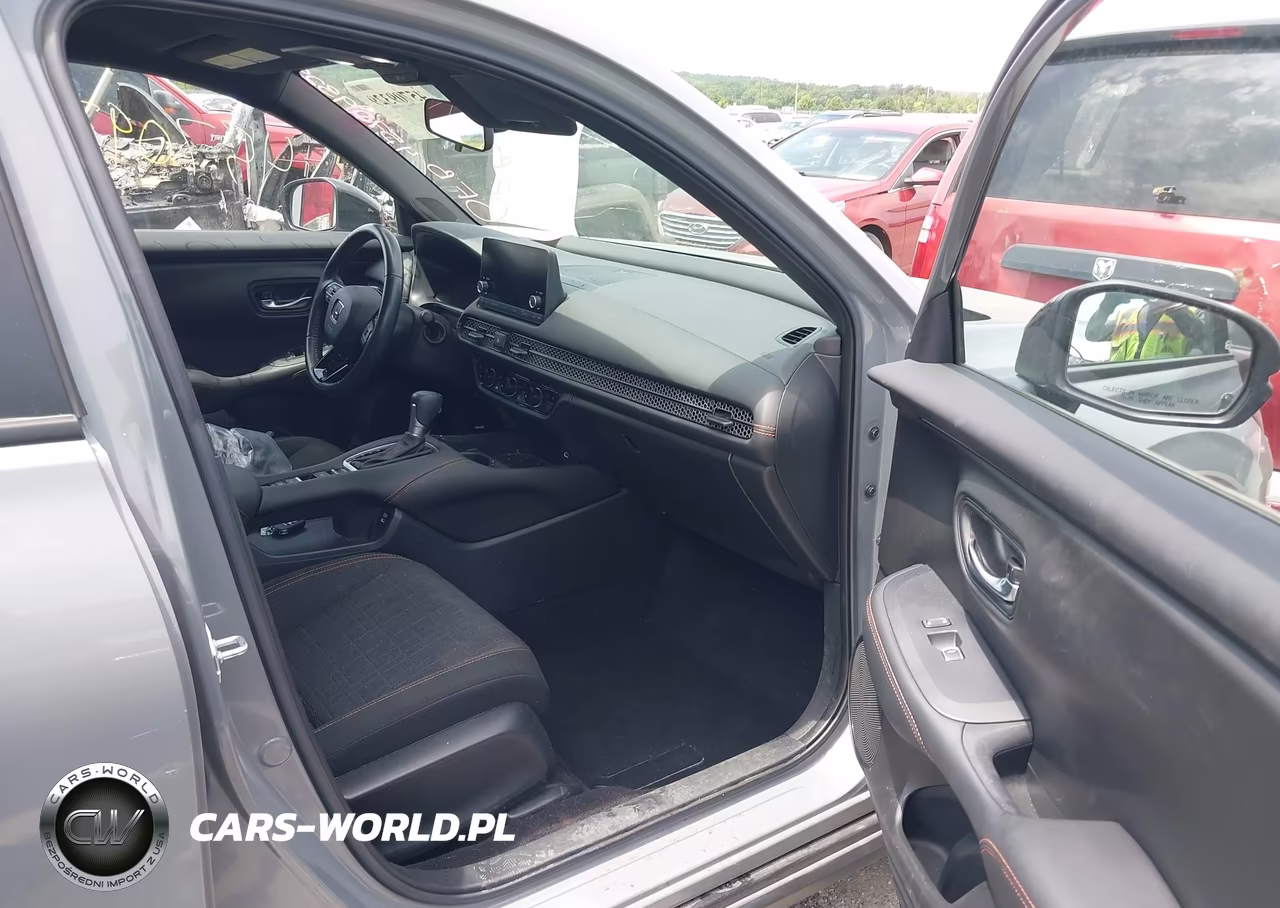 2025 Honda Hr-V Awd Sport VIN:3CZRZ2H55SM740985 - 5