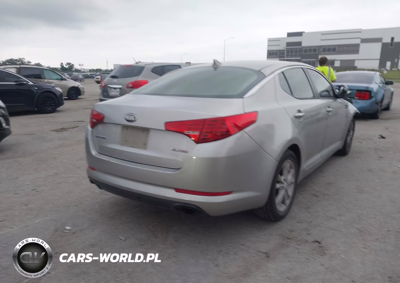 2013 Kia Optima Ex VIN:5XXGN4A7XDG151788 - 4