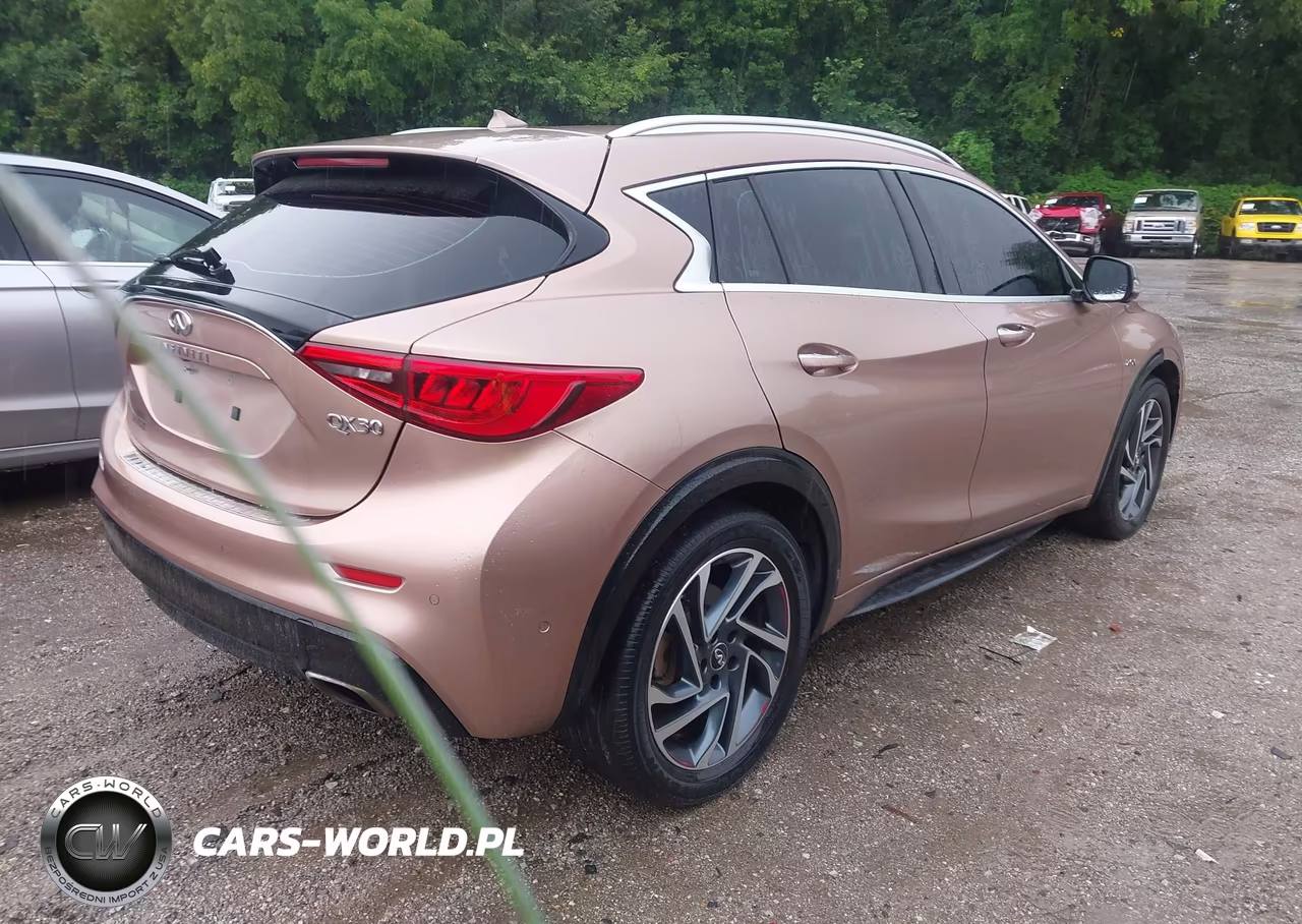 2018 Infiniti Qx30 Premium VIN:SJKCH5CP6JA044959 - 4