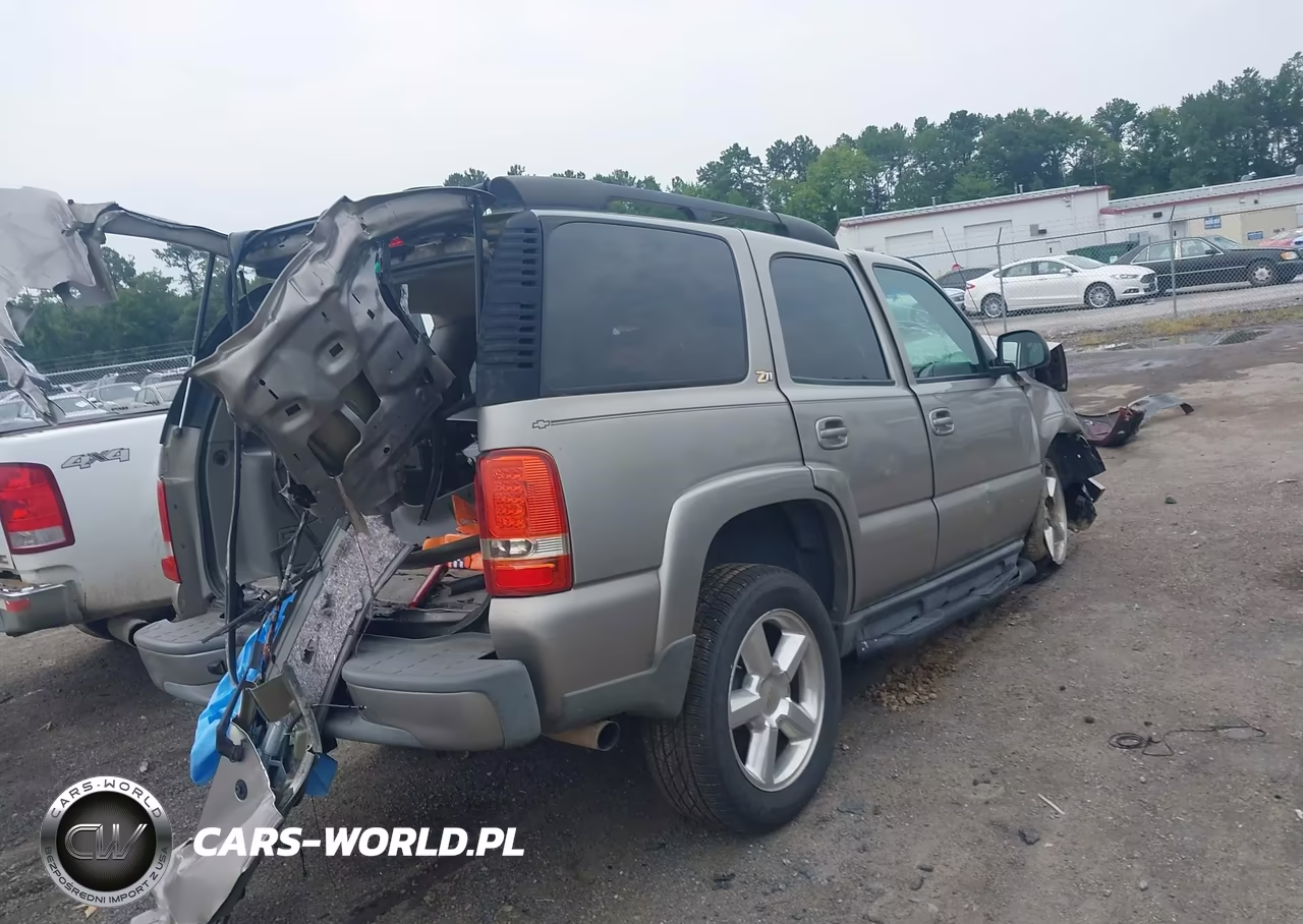 2003 Chevrolet Tahoe Z71 VIN:1GNEK13Z73R248429 - 4