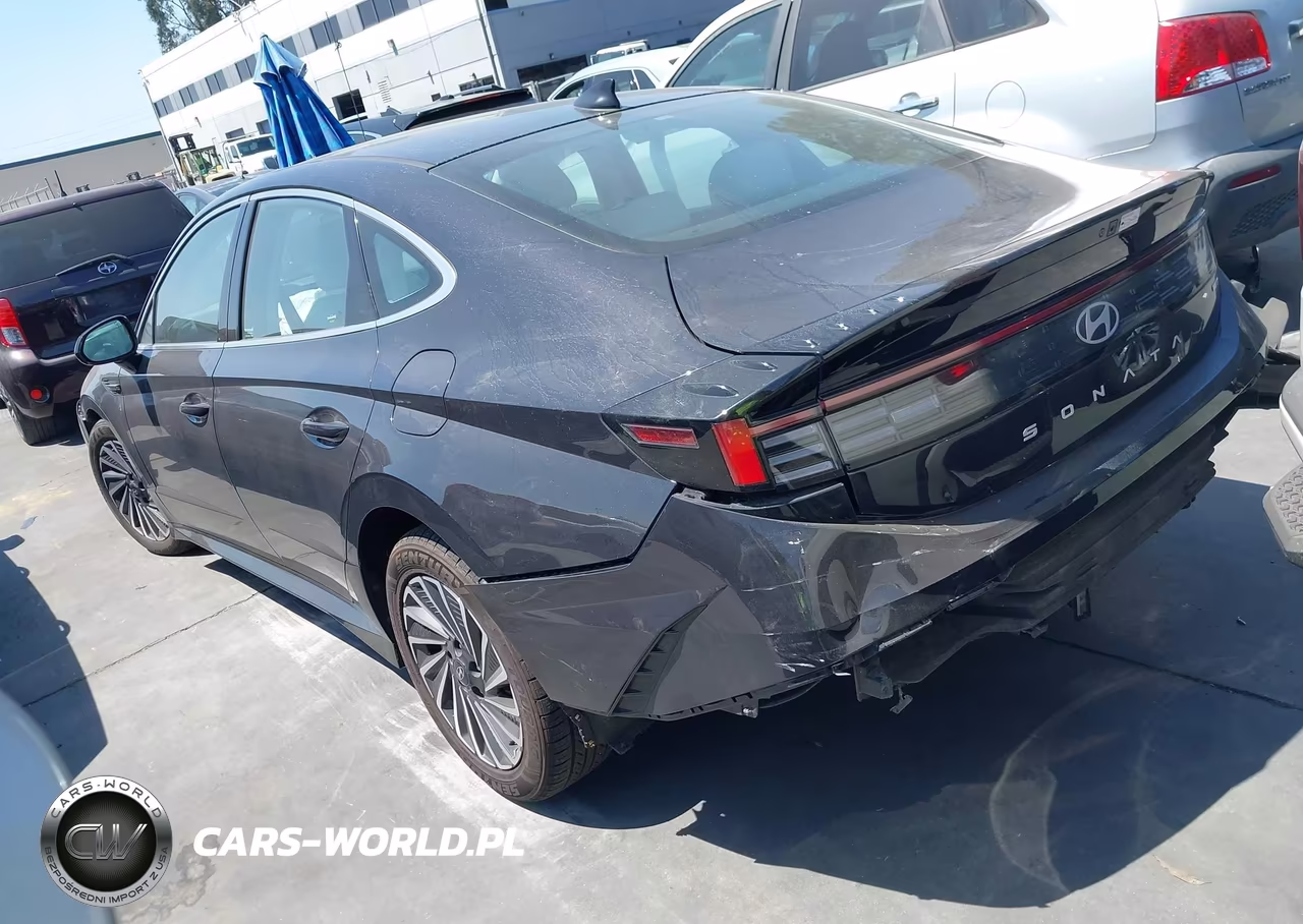 2025 Hyundai Sonata Hybrid Sel VIN:KMHL34JJ8SA110564 - 3