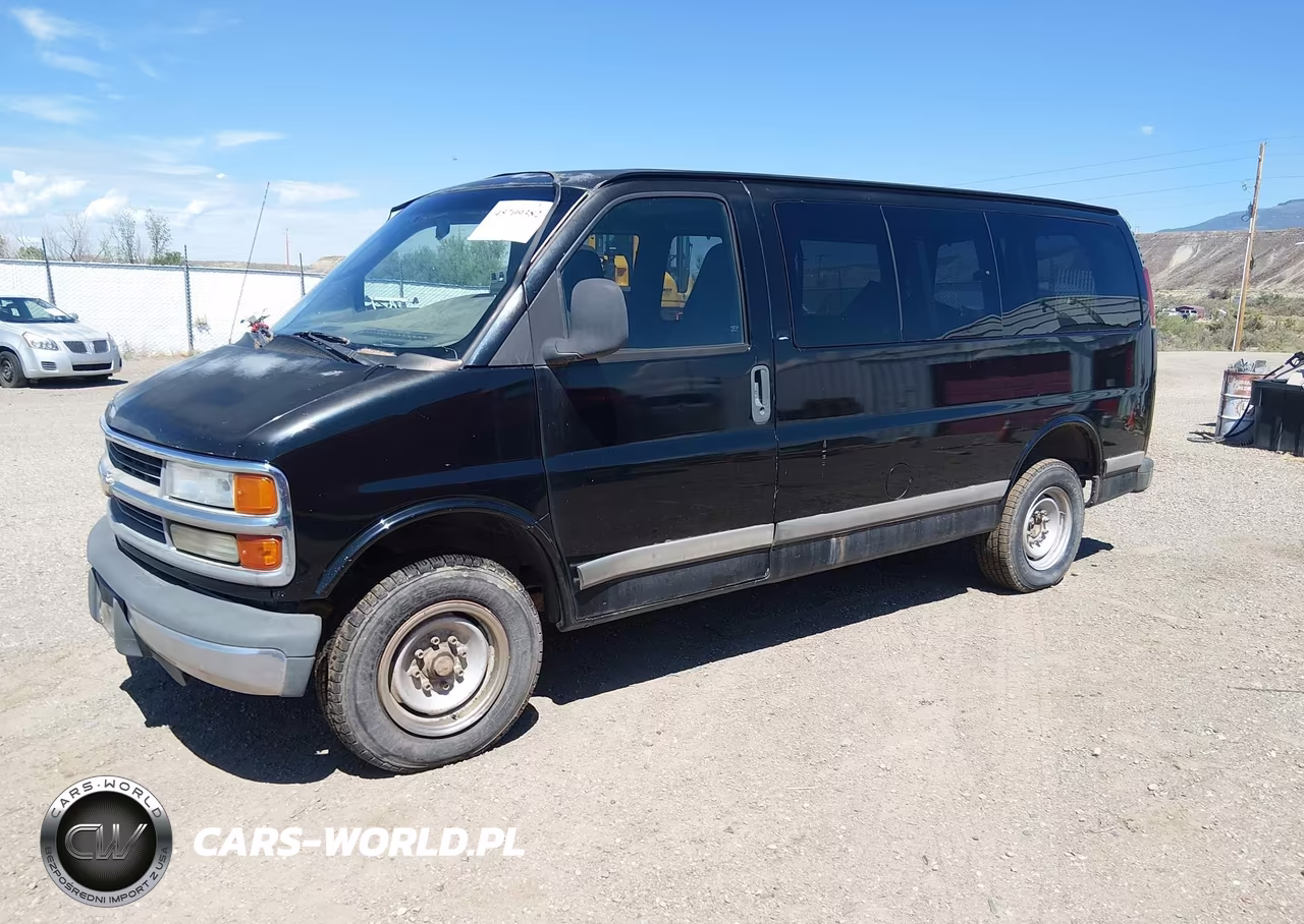 2002 Chevrolet Express Van VIN:1GNGG25R221142304 - 2
