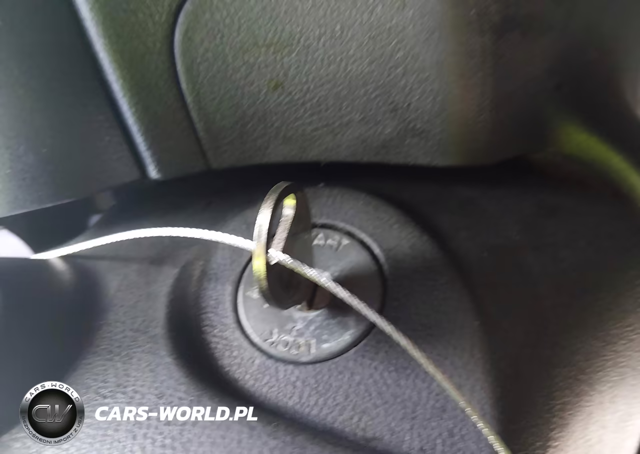 2017 Nissan Versa 1.6 S+ VIN:3N1CN7AP3HL883581 - 11