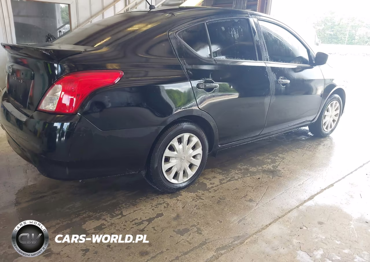 2017 Nissan Versa 1.6 S+ VIN:3N1CN7AP3HL883581 - 4