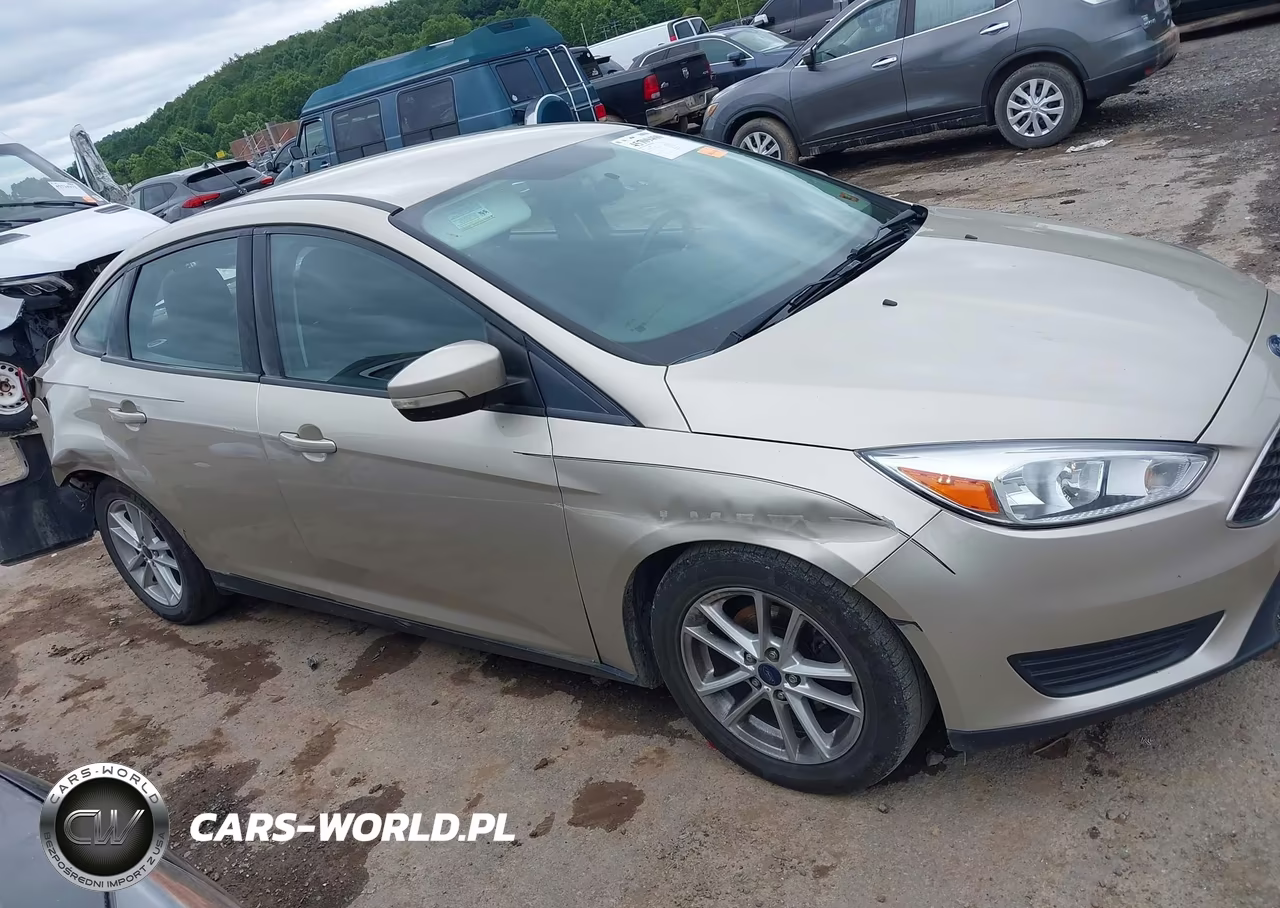 2017 Ford Focus Se VIN:1FADP3F25HL213582 - 13