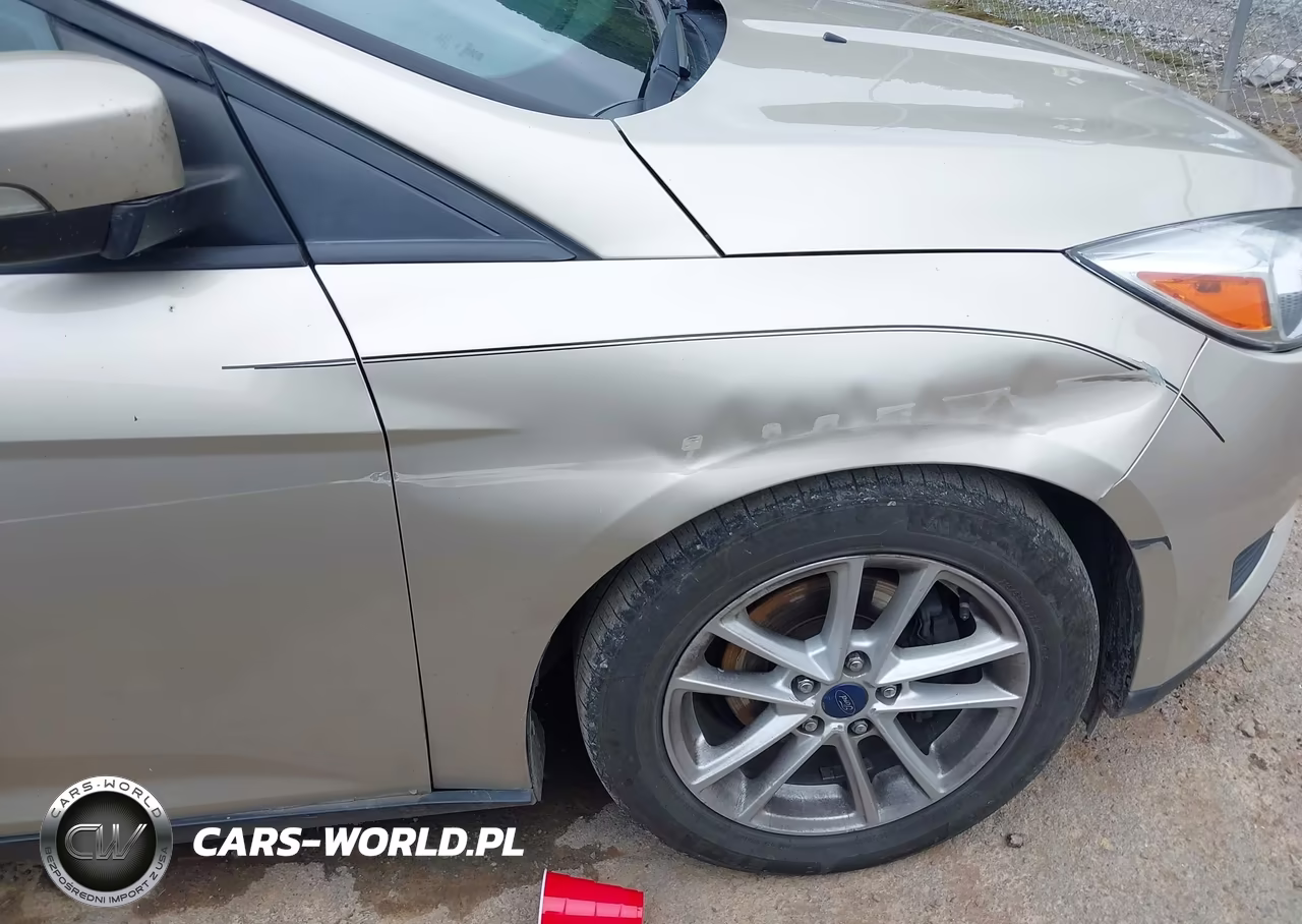 2017 Ford Focus Se VIN:1FADP3F25HL213582 - 17