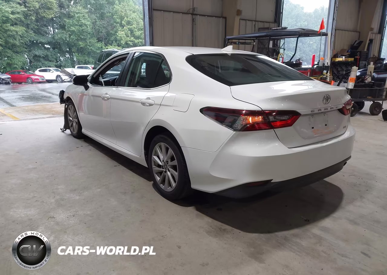 2022 Toyota Camry Le VIN:4T1C11AKXNU630975 - 3