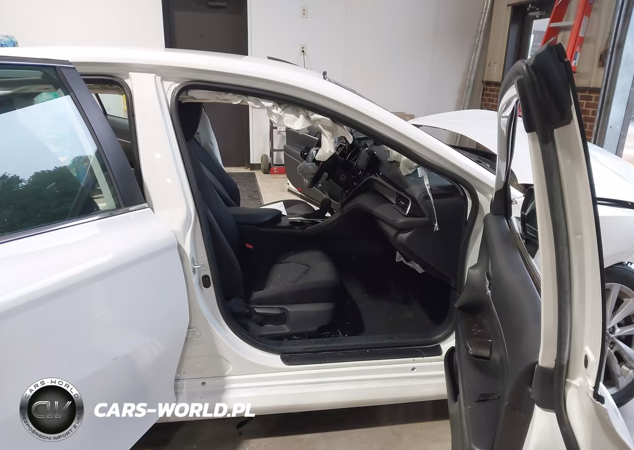 2022 Toyota Camry Le VIN:4T1C11AKXNU630975 - 5