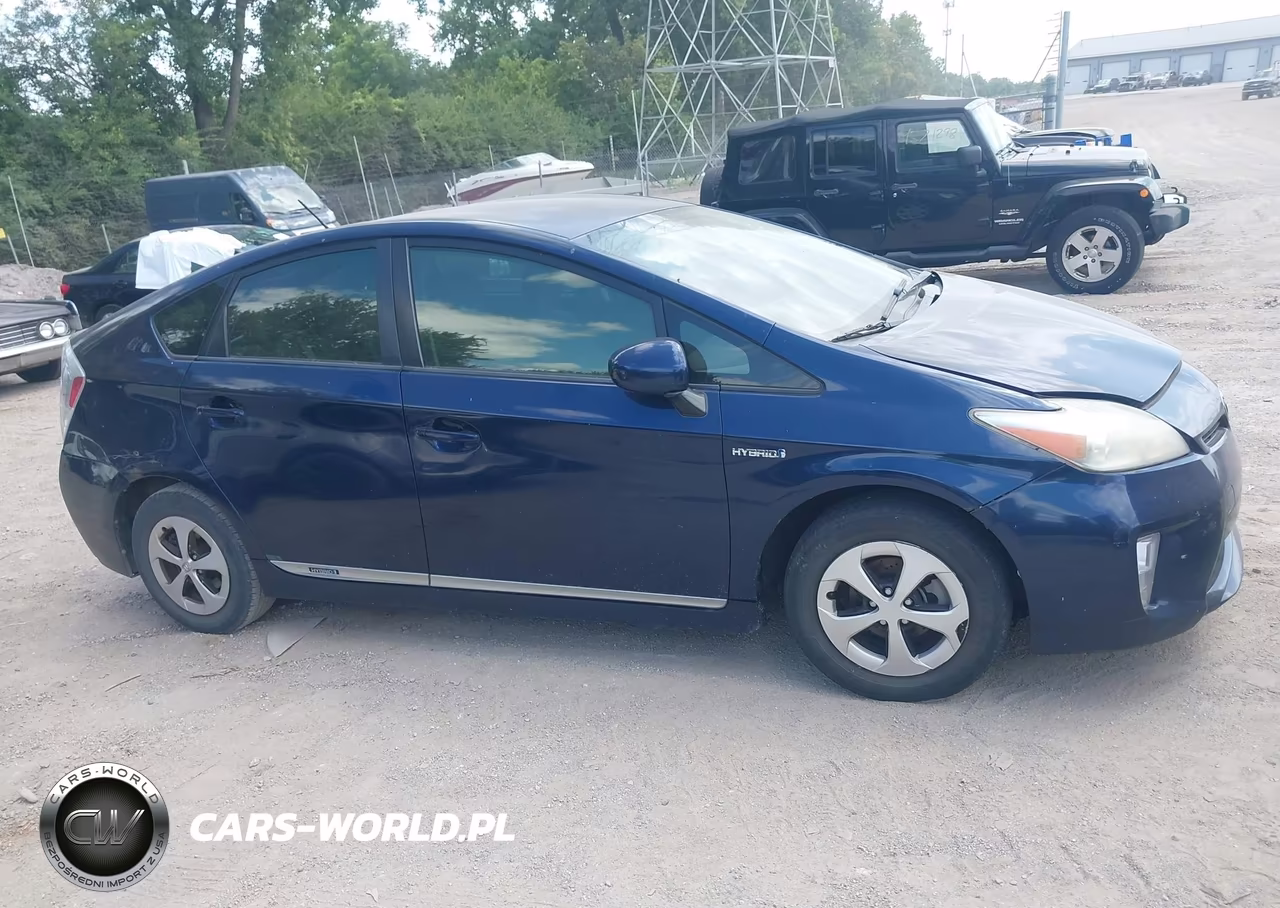 2012 Toyota Prius Two VIN:JTDKN3DU0C1492116 - 13