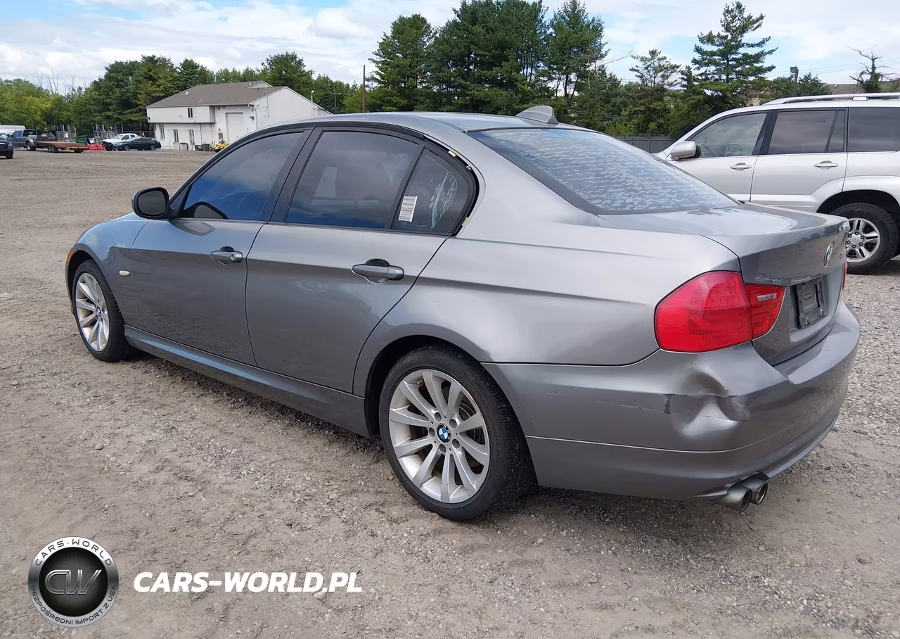 2011 BMW 328I VIN:WBAPH7G59BNM58107 - 3