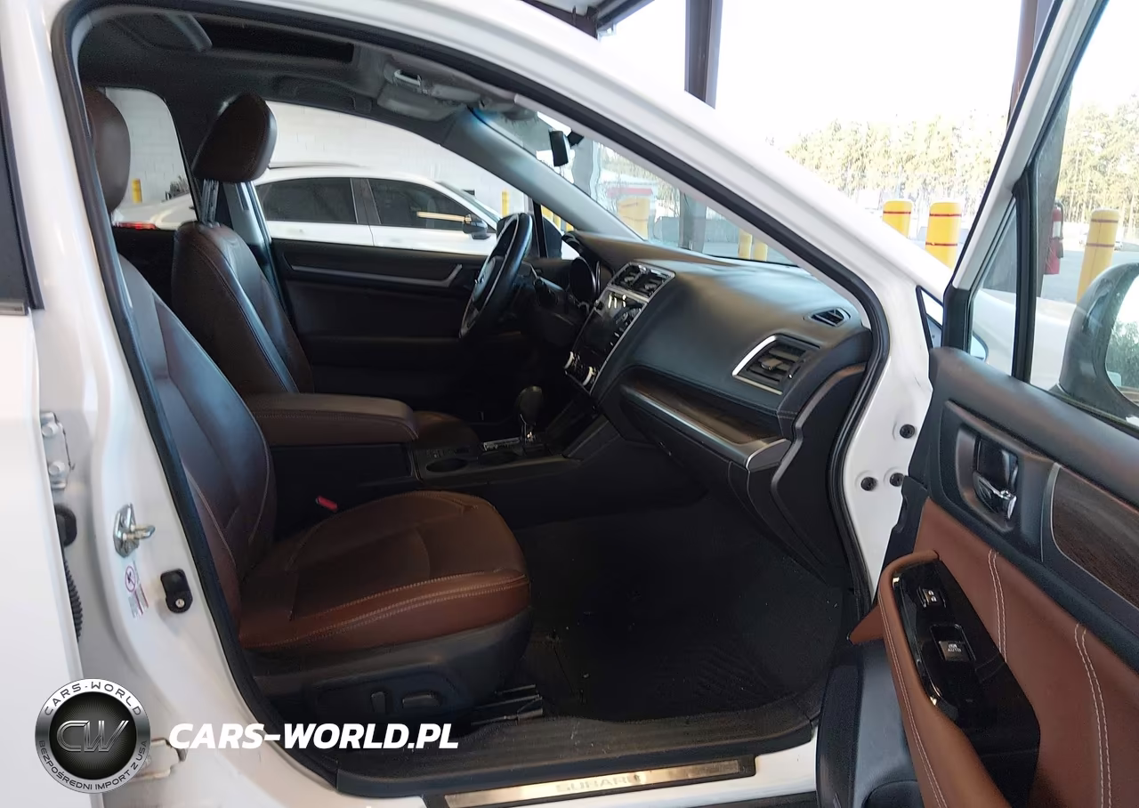 2018 Subaru Outback 2.5I Touring VIN:4S4BSATC2J3203465 - 5