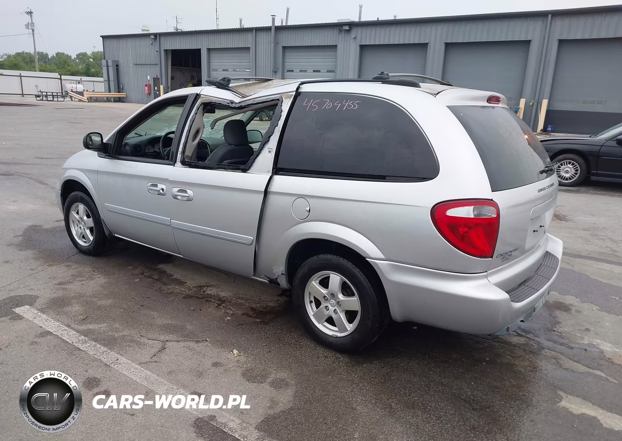 2005 Dodge Grand Caravan Sxt VIN:2D8GP44L05R473269 - 3
