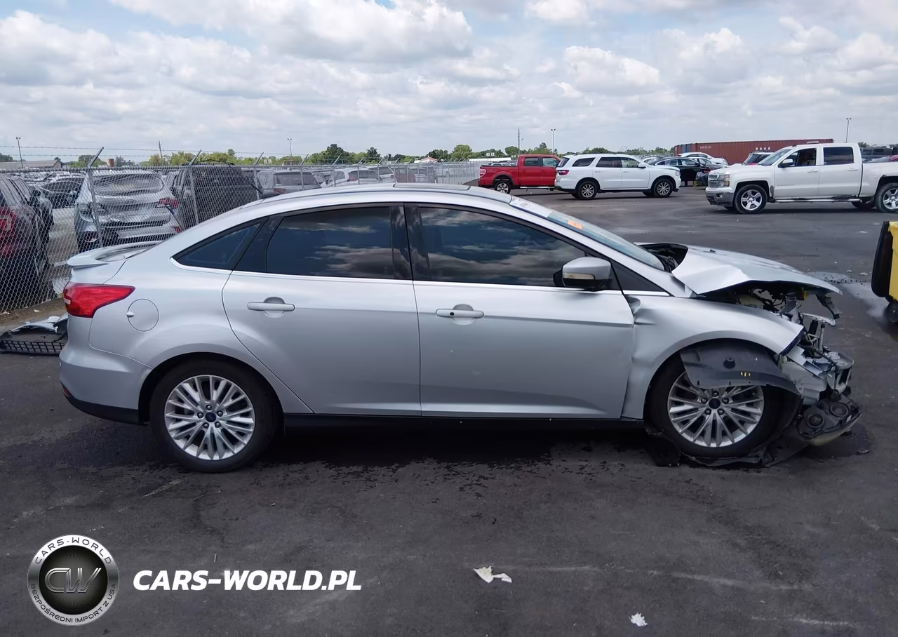 2017 FORD FOCUS TITANIUM VIN:1FADP3J23HL347739 - 14