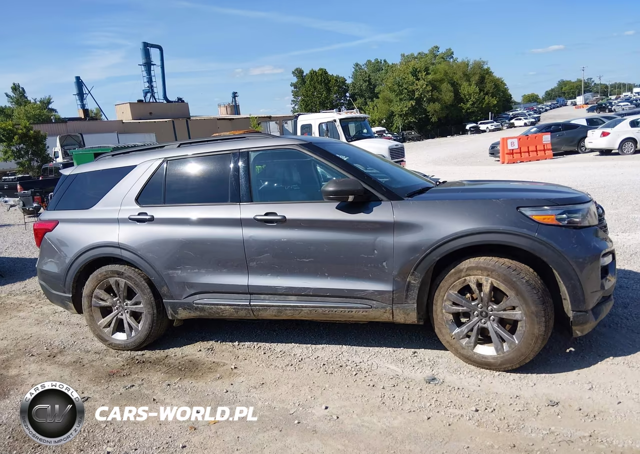 2021 Ford Explorer Xlt VIN:1FMSK7DHXMGA37593 - 14