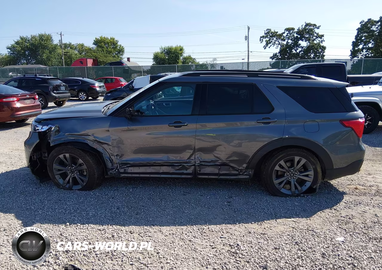 2021 Ford Explorer Xlt VIN:1FMSK7DHXMGA37593 - 15