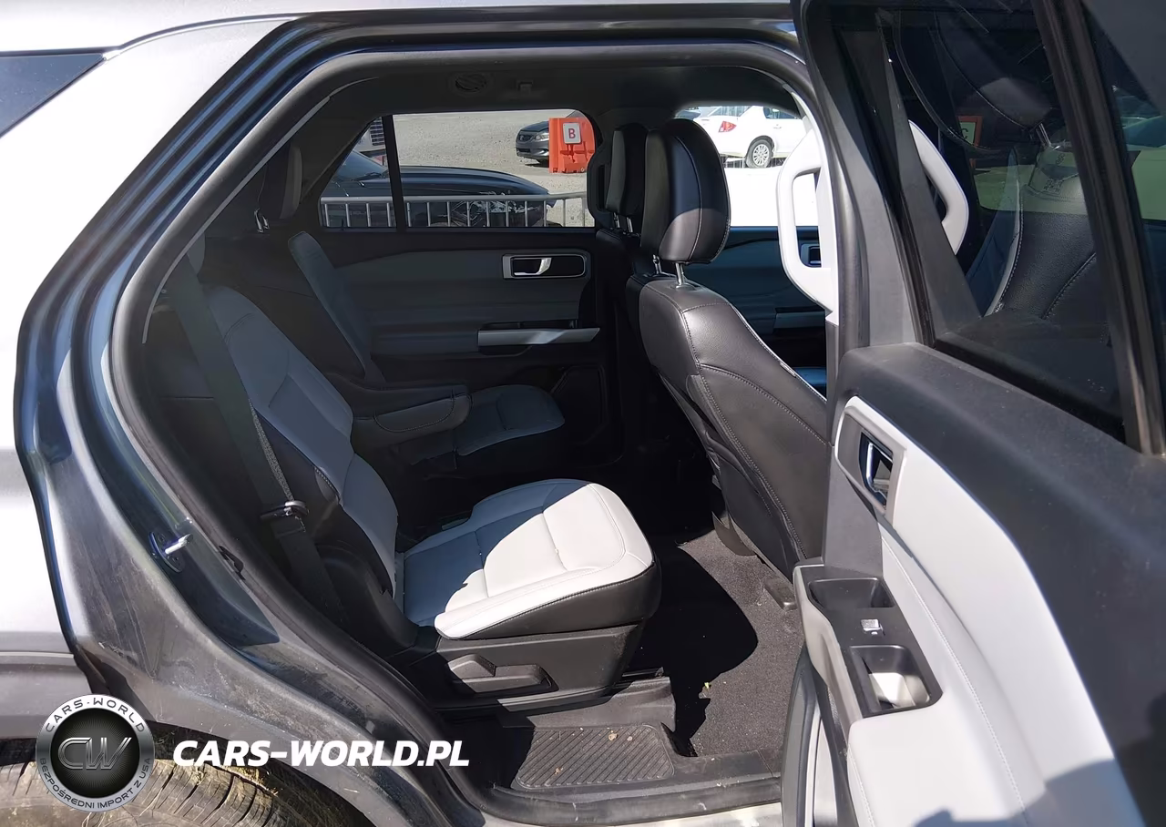2021 Ford Explorer Xlt VIN:1FMSK7DHXMGA37593 - 8