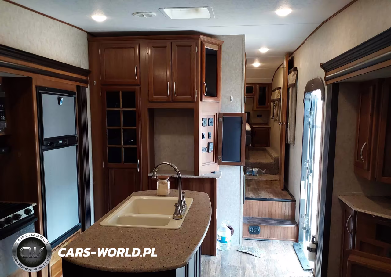 2017 Forest River Prime Time Crusader Lite VIN:5ZT3CSTB9HG121169 - 12