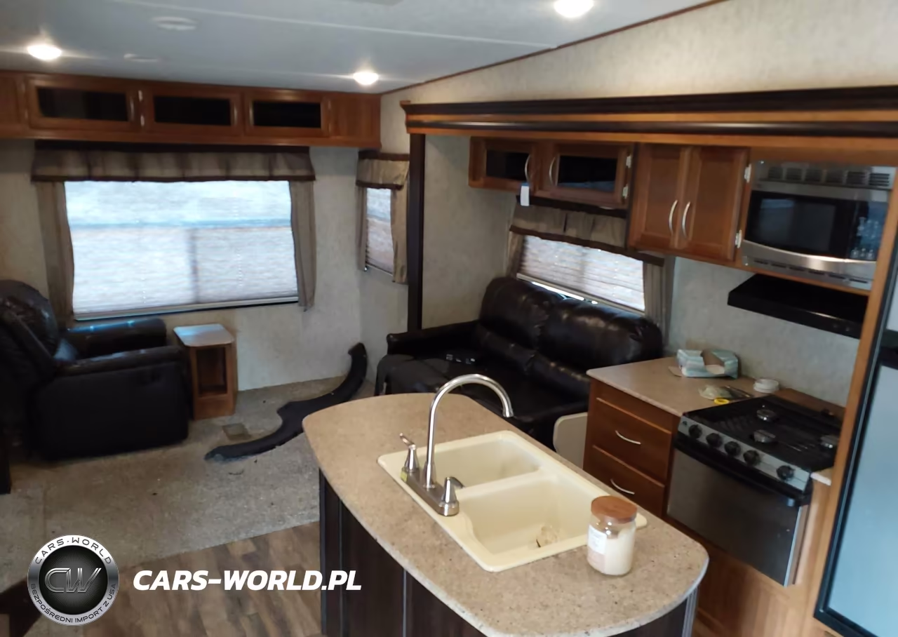 2017 Forest River Prime Time Crusader Lite VIN:5ZT3CSTB9HG121169 - 8