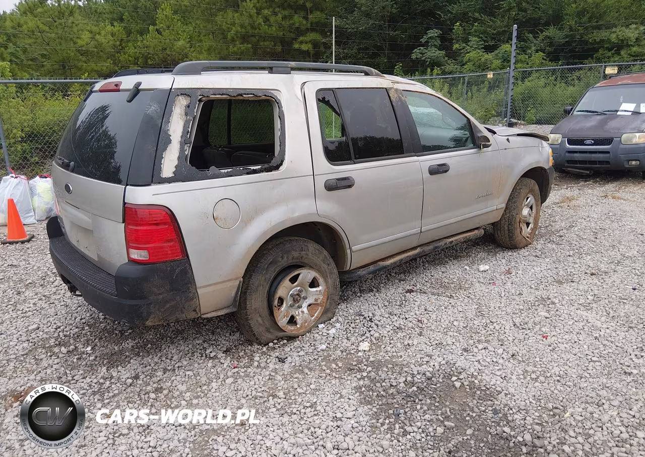 2002 Ford Explorer Xls VIN:1FMZU62K42UD31376 - 4