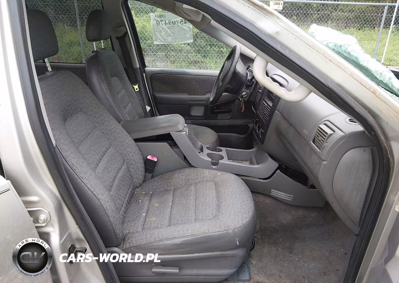 2002 Ford Explorer Xls VIN:1FMZU62K42UD31376 - 5