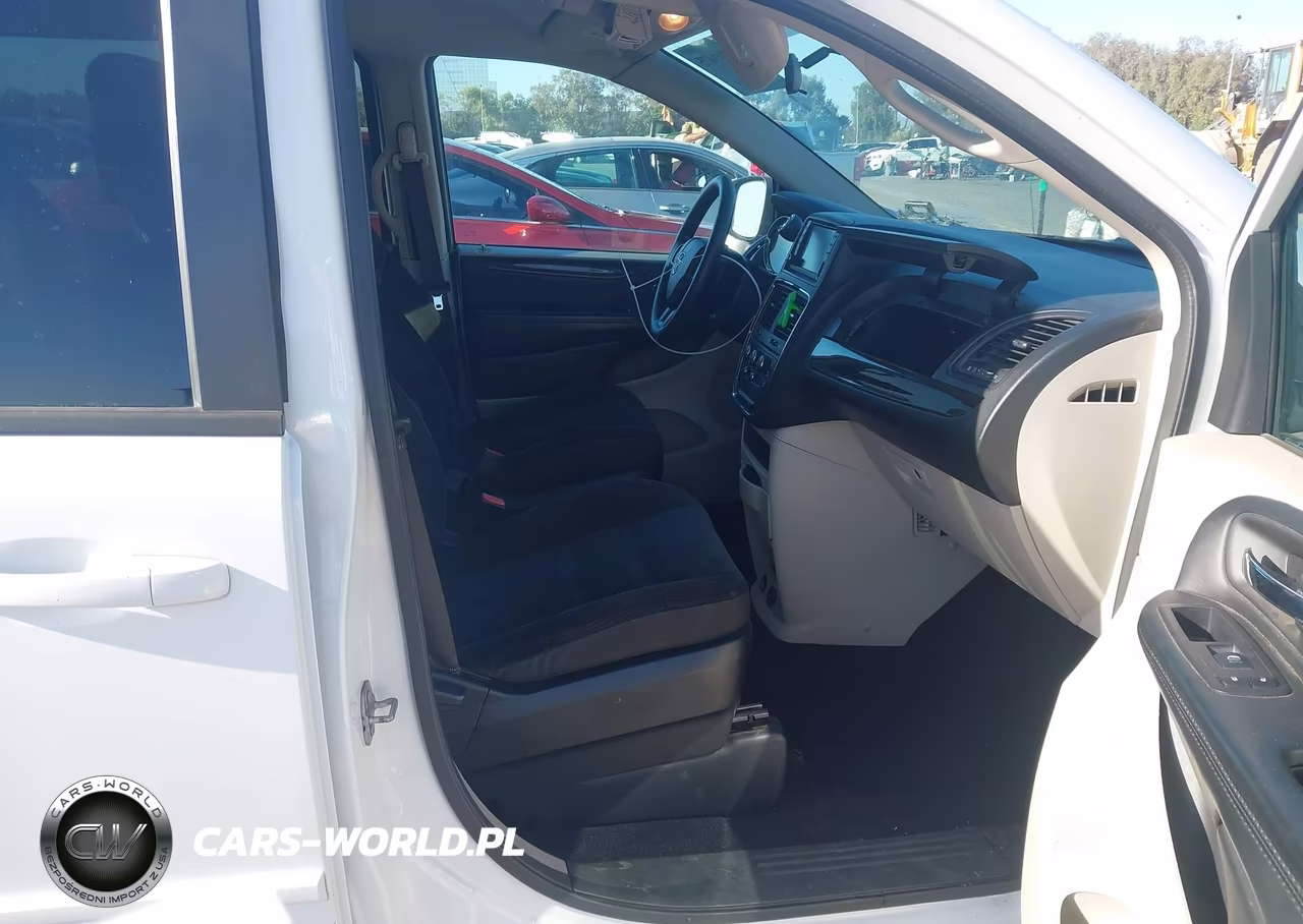 2017 Dodge Grand Caravan Se VIN:2C4RDGBG5HR864235 - 5