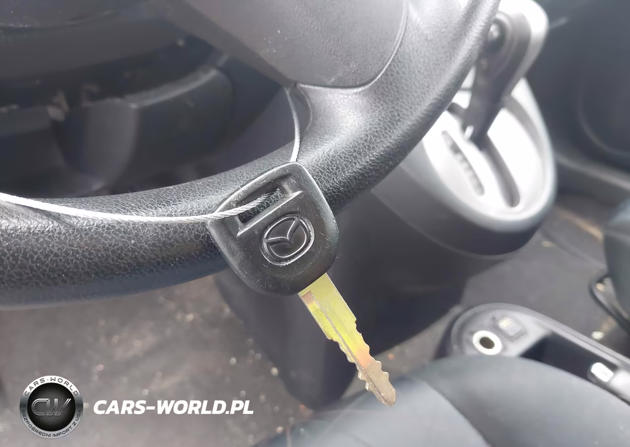 2013 Mazda Mazda2 Sport VIN:JM1DE1KY2D0155277 - 11