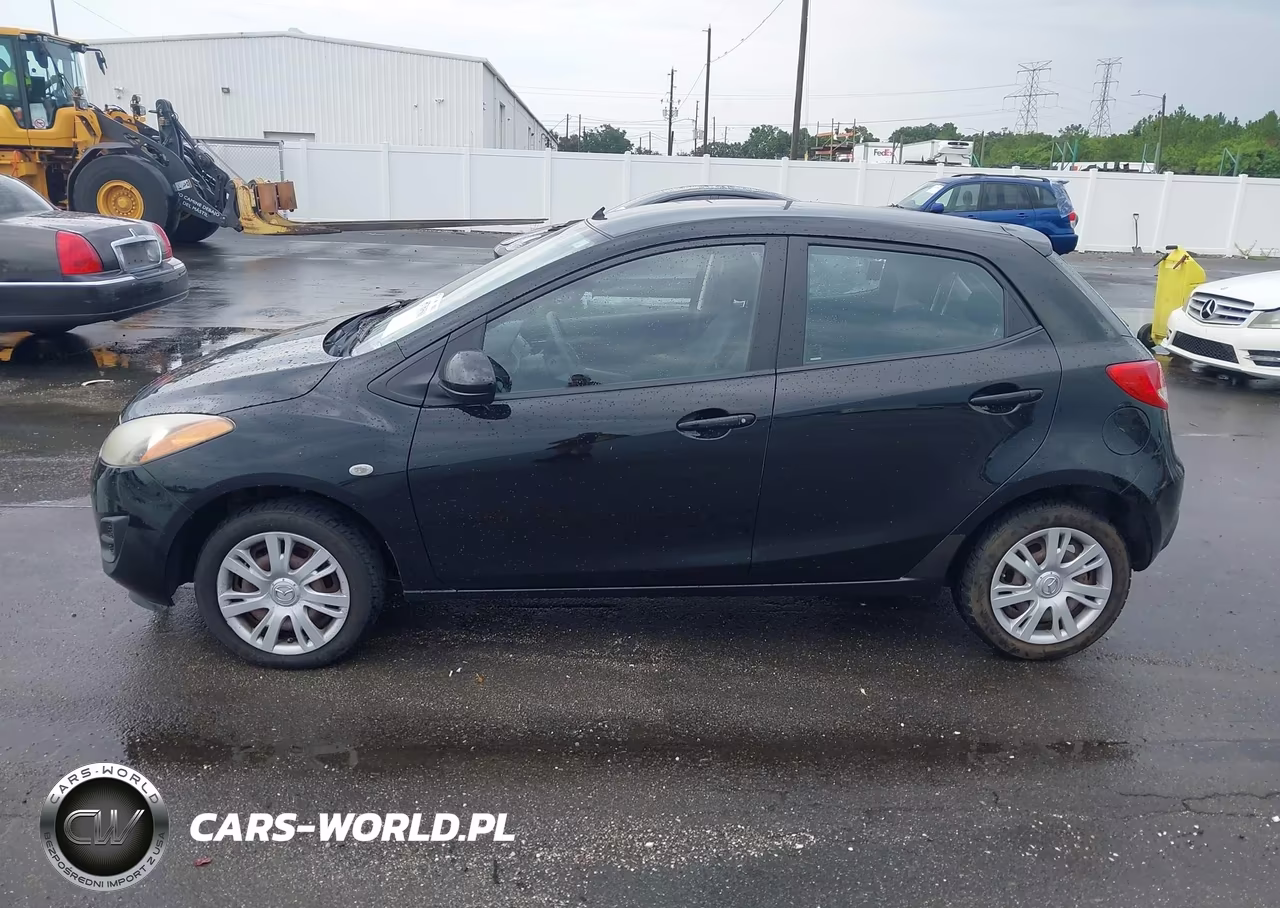 2013 Mazda Mazda2 Sport VIN:JM1DE1KY2D0155277 - 14