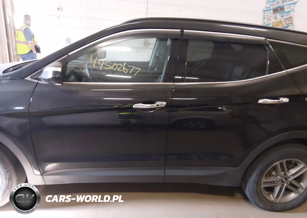 2017 Hyundai Santa Fe Sport 2.4L VIN:5NMZUDLB6HH031913 - 14