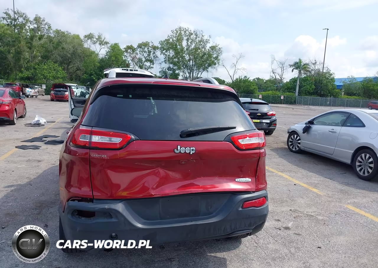 2017 Jeep Cherokee Latitude VIN:1C4PJLCB2HW517819 - 16