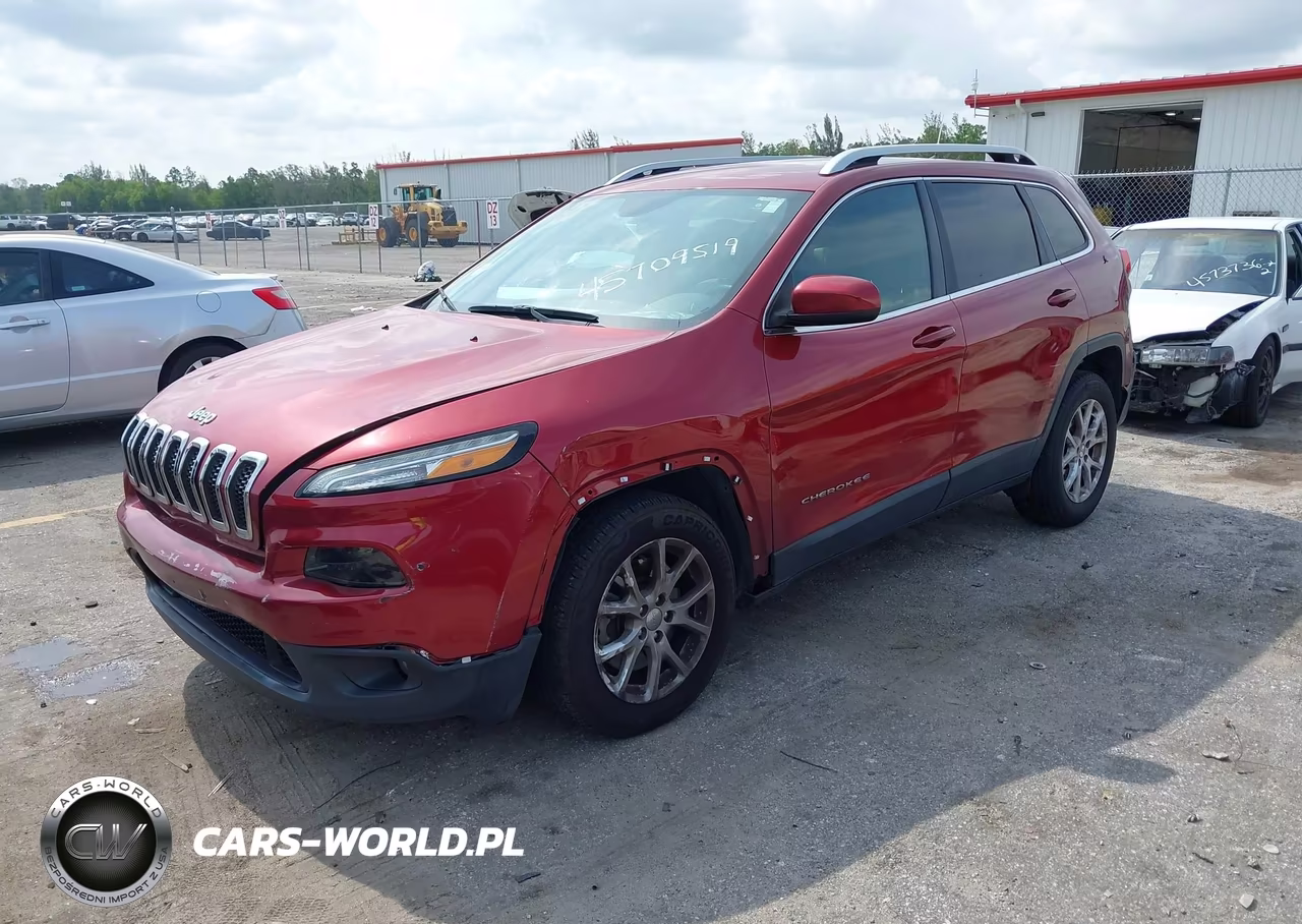 2017 Jeep Cherokee Latitude VIN:1C4PJLCB2HW517819 - 2