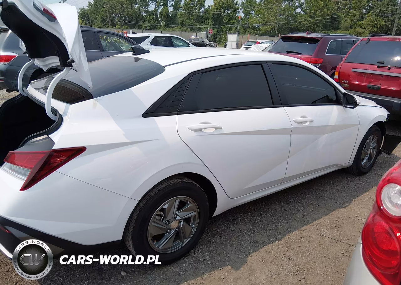 2026 Hyundai Elantra Se VIN:KMHLL4DG2TU172798 - 14