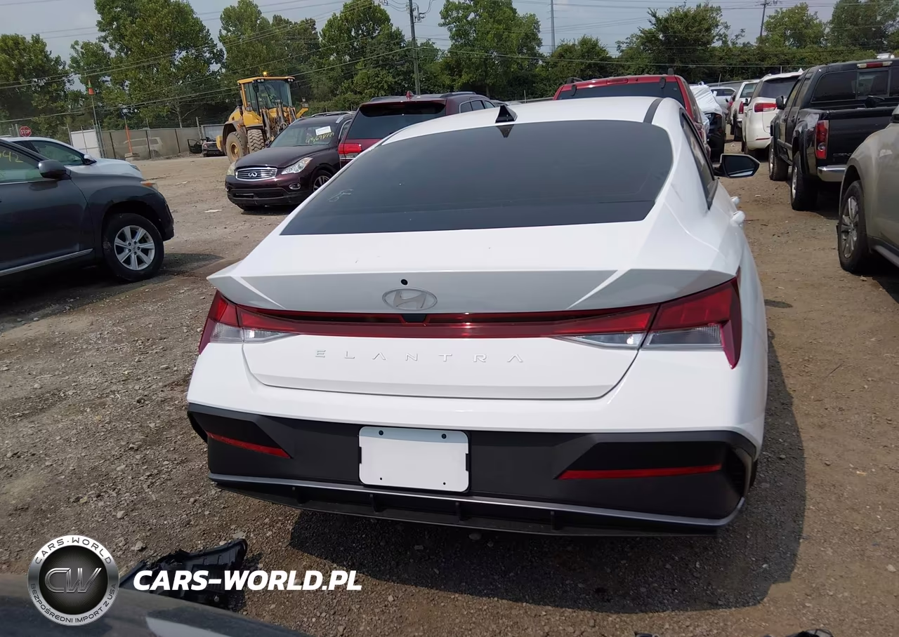 2026 Hyundai Elantra Se VIN:KMHLL4DG2TU172798 - 17