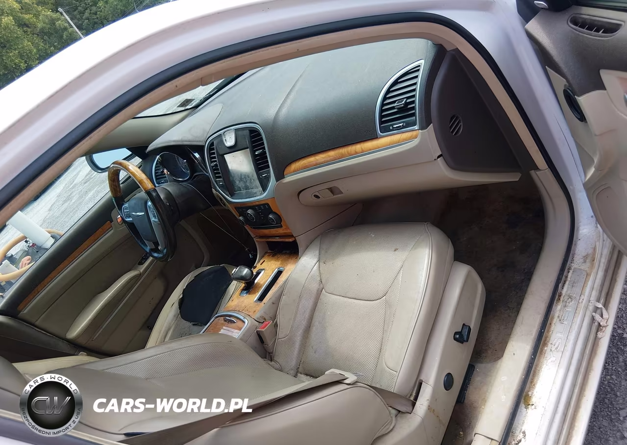 2014 Chrysler 300C VIN:2C3CCAEG7EH275839 - 5