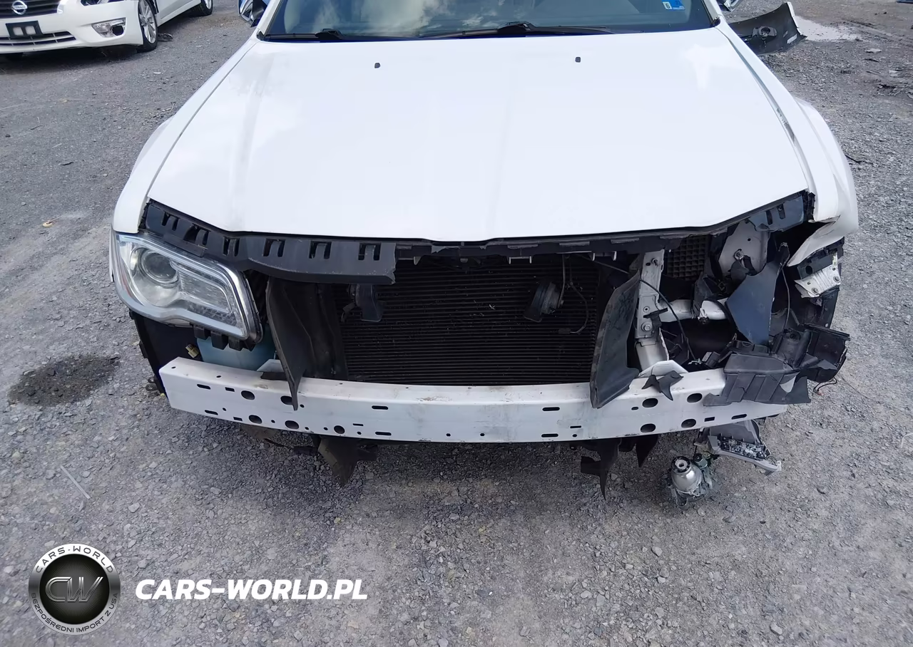 2014 Chrysler 300C VIN:2C3CCAEG7EH275839 - 6